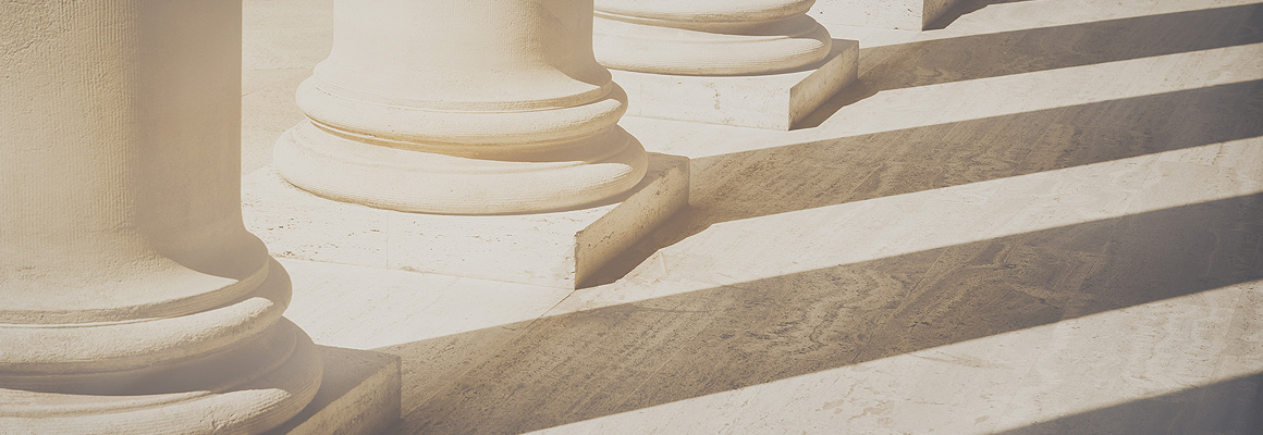 colonnes de palais de justice
